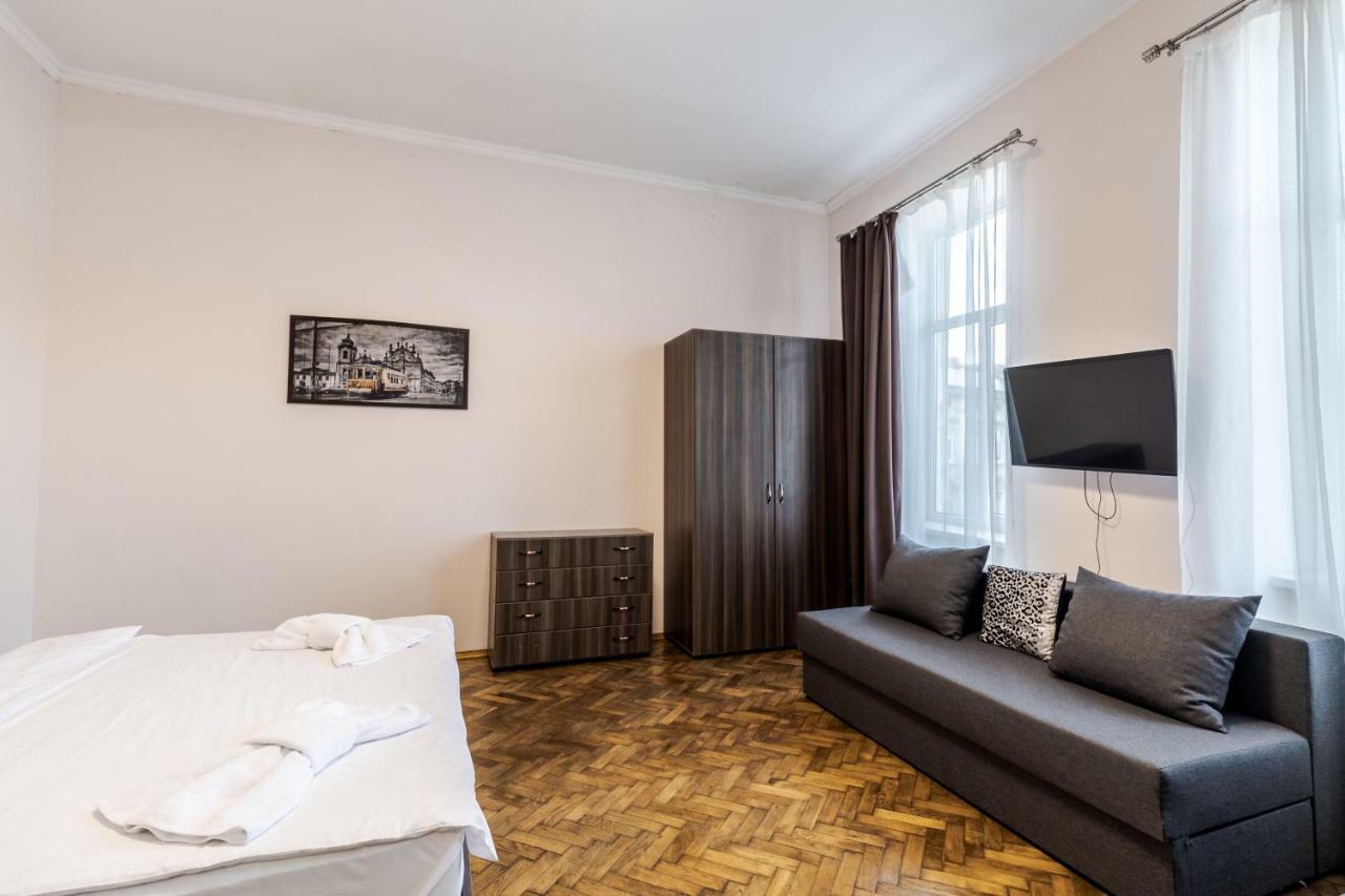 Kumpel Apartment Lviv Exterior photo